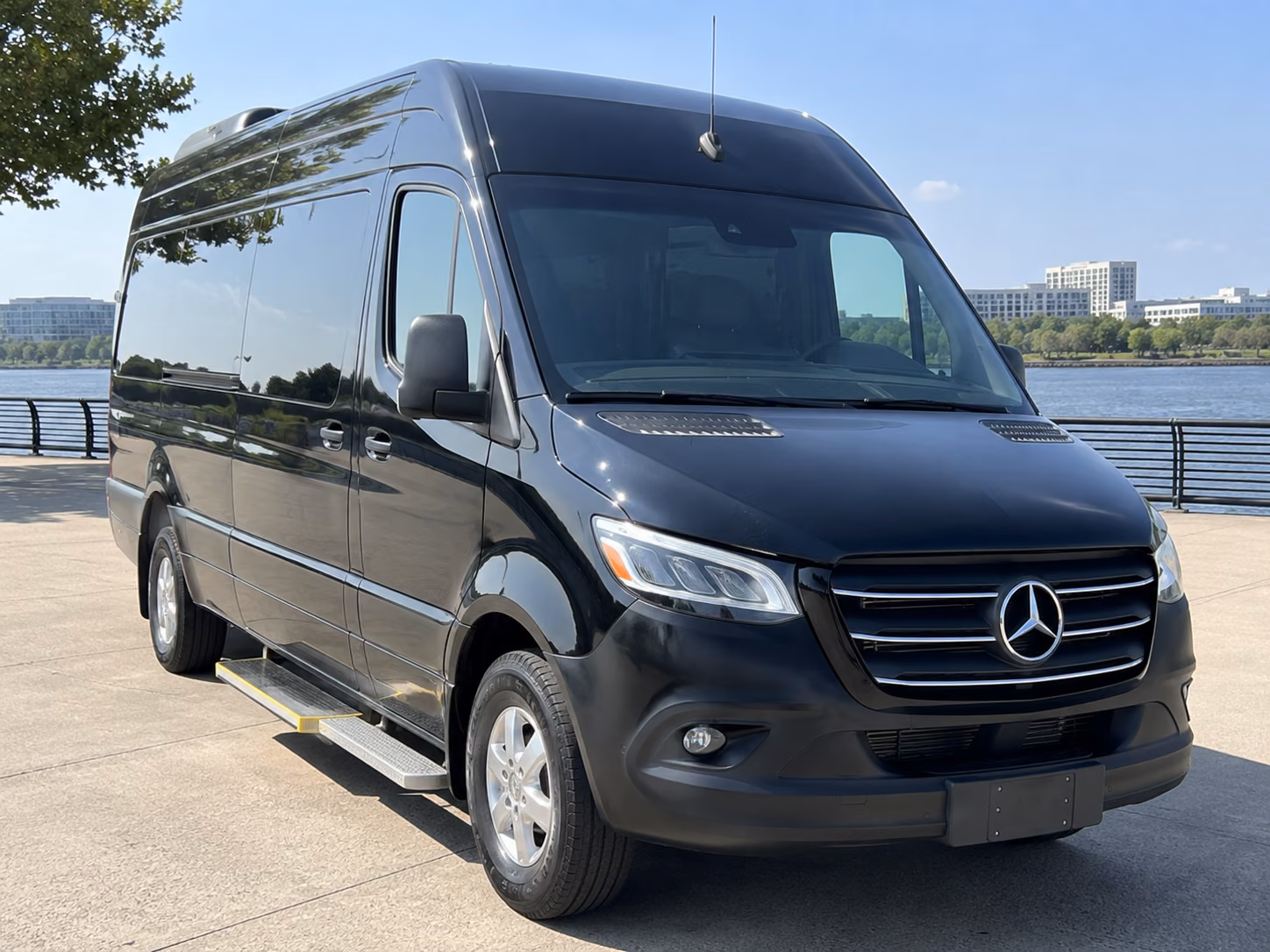 rent a bus for live music and private events around san mateo